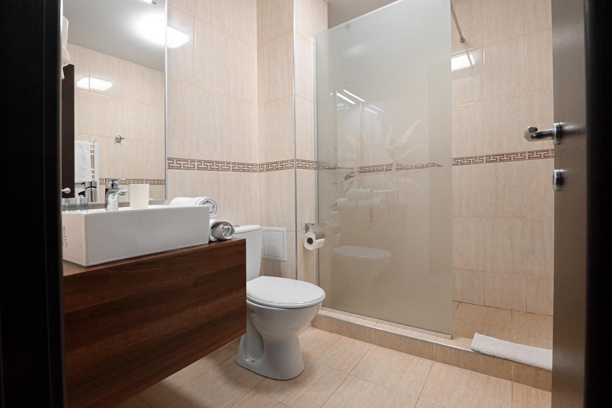 Helios Otel Sulina Dış mekan fotoğraf